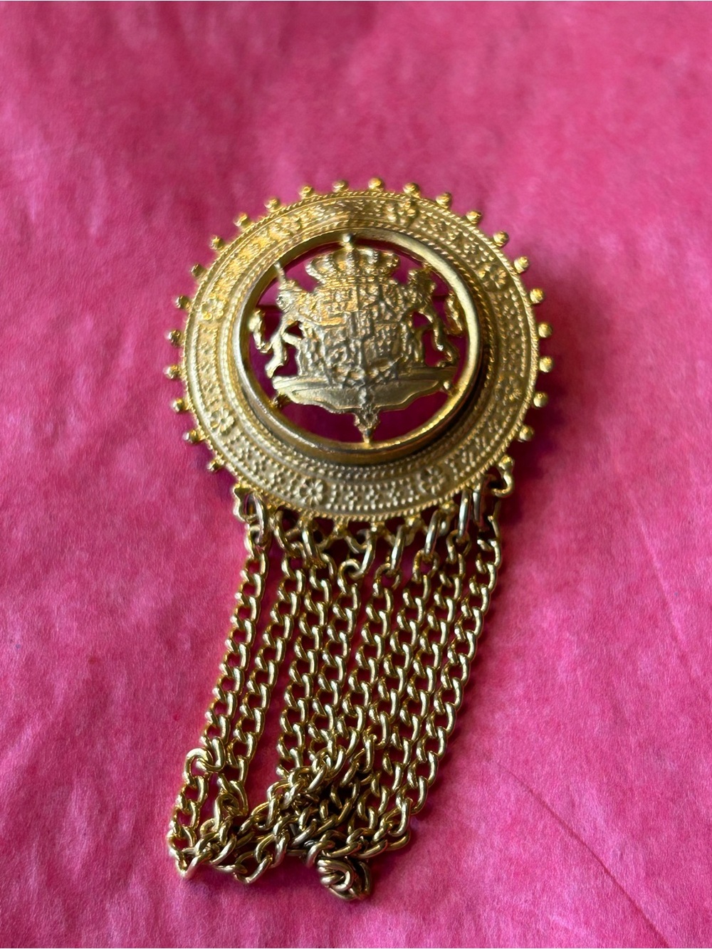 Vintage gold-tone heraldic crest chatelaine brooch pin